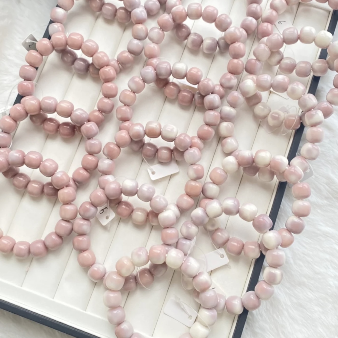 	Decorative Bodhi beads bracelet