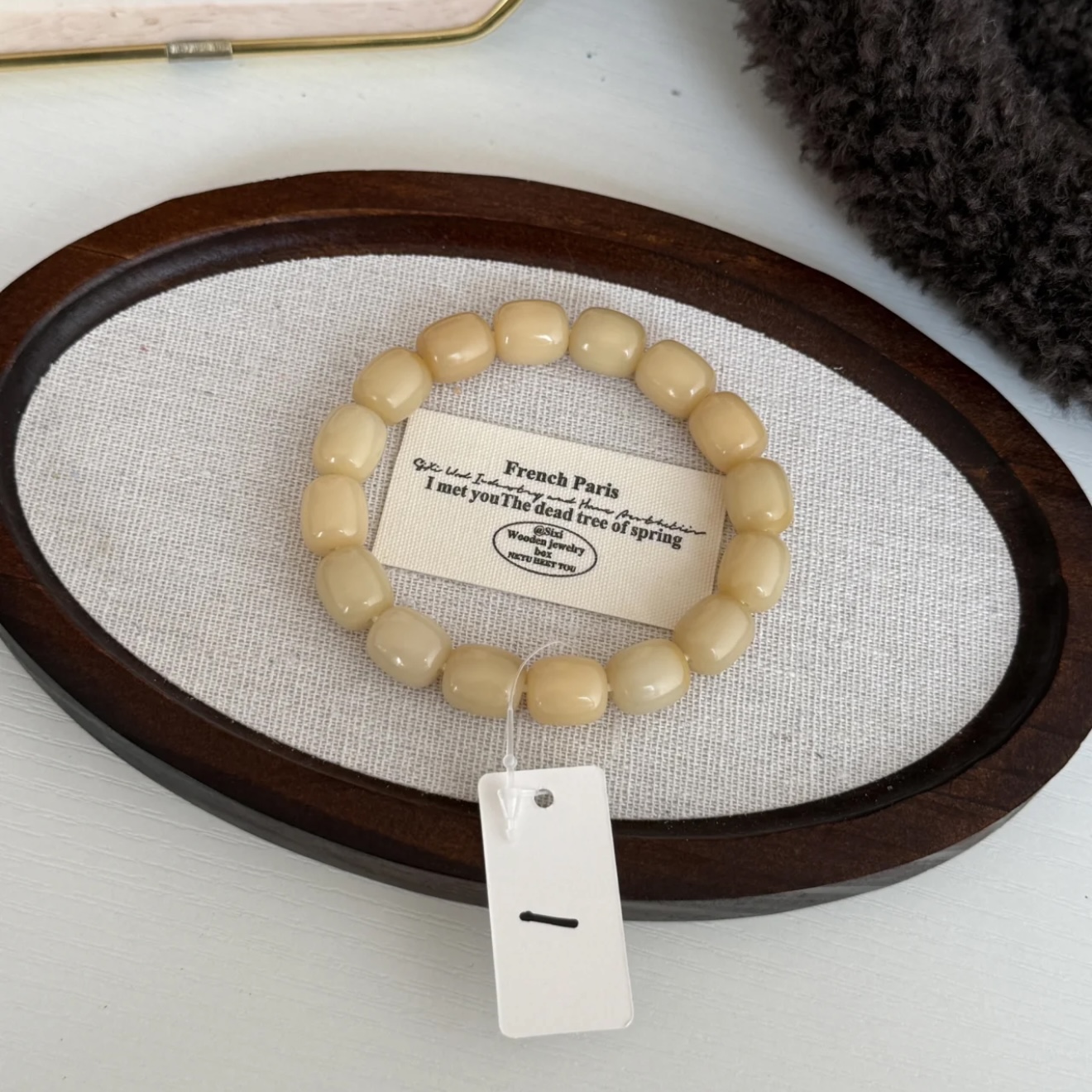 	Decorative Bodhi beads bracelet